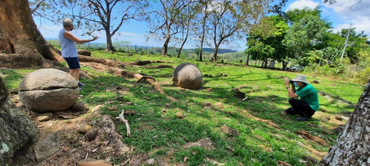 La Munequita Lodge 1 - Culture & Nature Experience Palmar Norte Luaran gambar